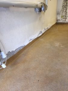 Kapilär fuktinträgning från bottenplatta